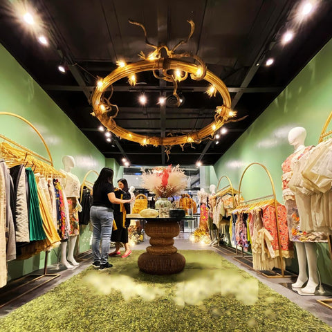 PUGAD VERSION 2 | chandelier