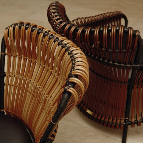 MUNTING BINIBINI | accent chair