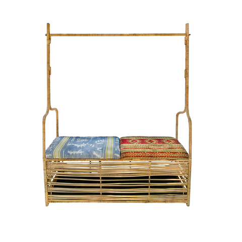 SAMPAYAN | hanger rack