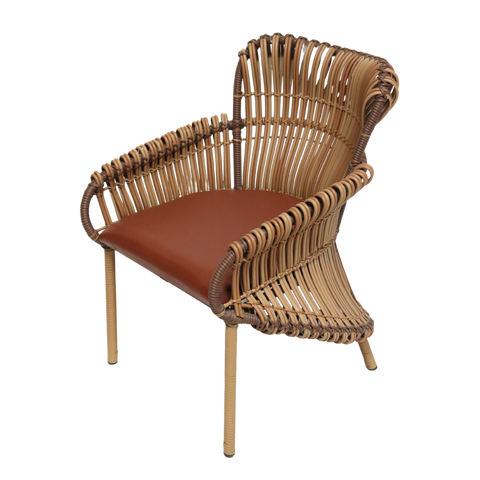 MUNTING BINIBINI | accent chair