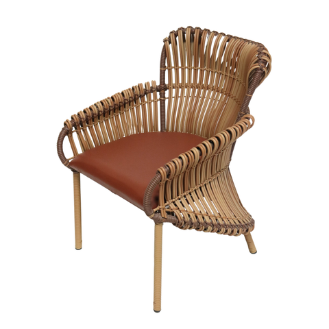 MUNTING BINIBINI | accent chair