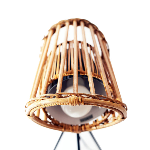 KOMETA | table lamp